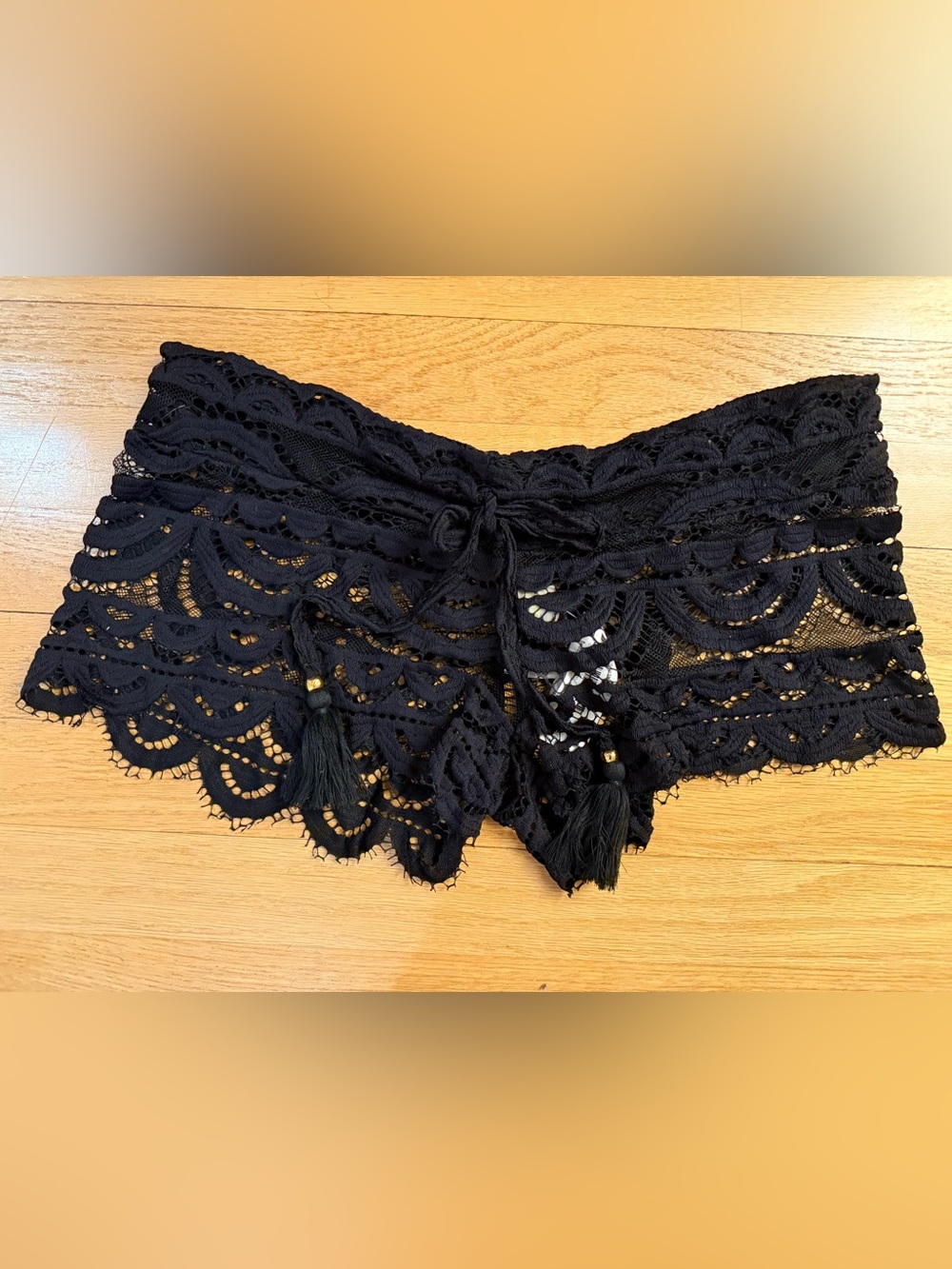 PILYQ BARCELONA Lace cut off shorts SIZE XS/S